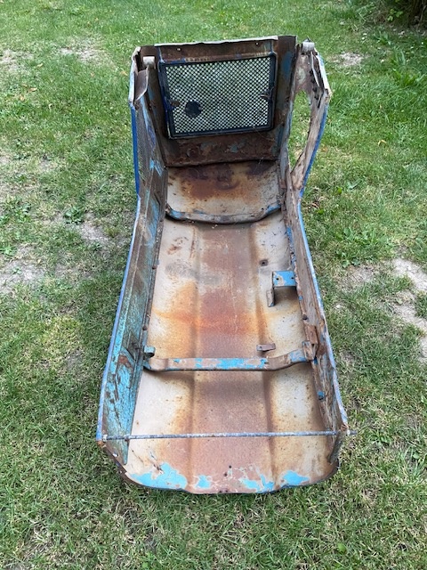 Kapota zetor - 8