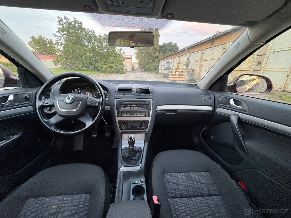 Škoda Octavia Combi - 8