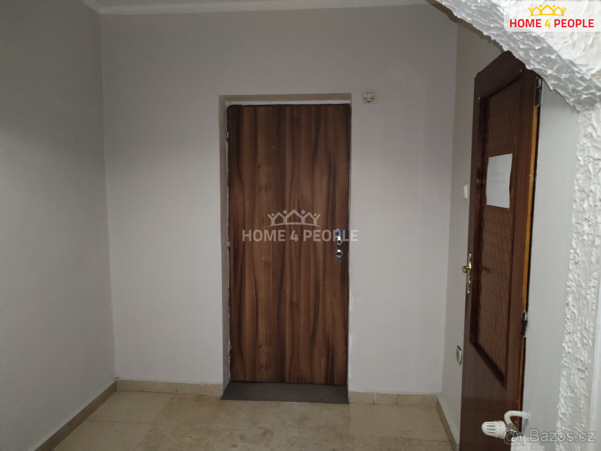 Pronájem prostoru 1+1, Praha 4 - Michle - 8