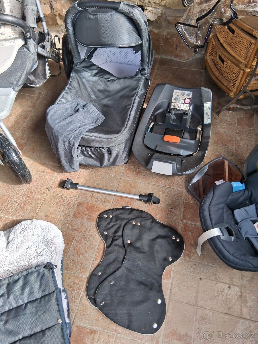 Prodám kočárek easy walker sky - 8