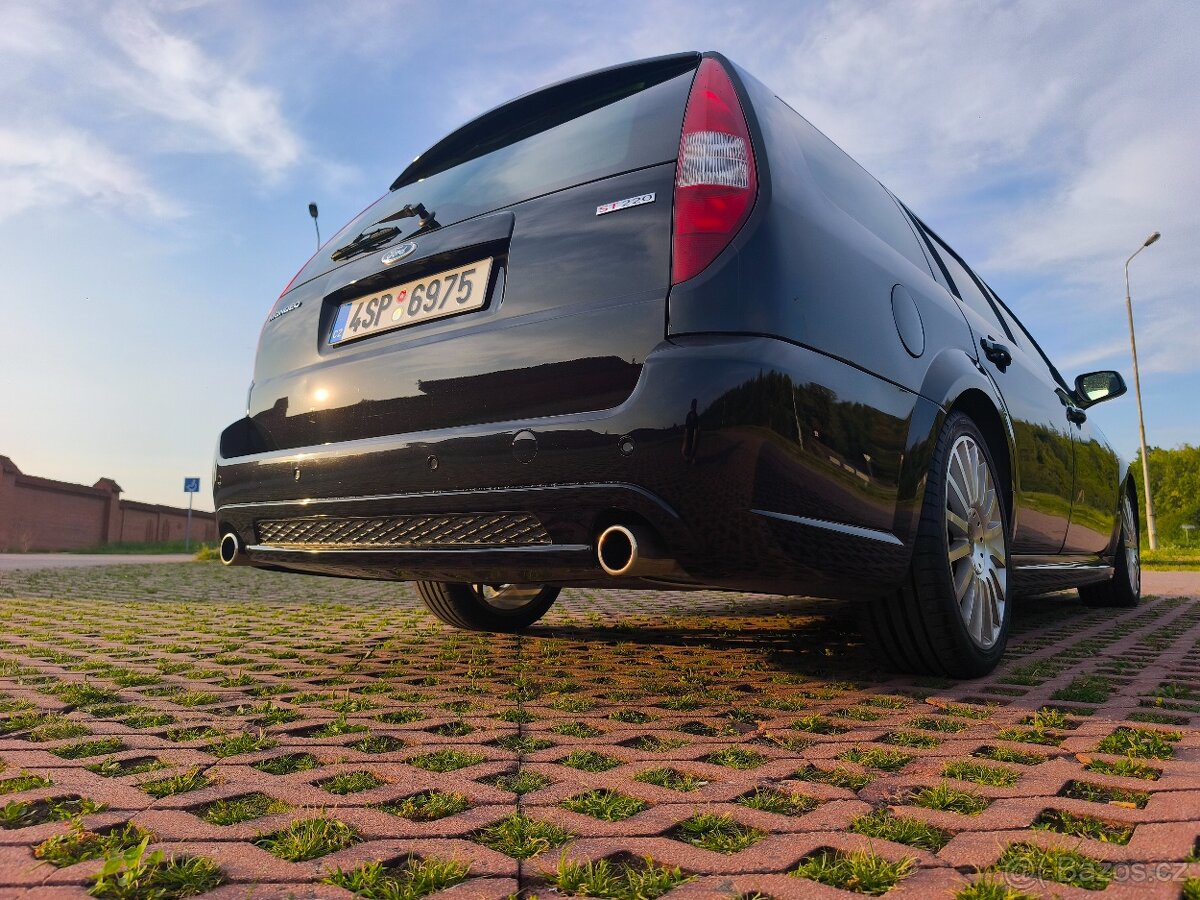 Ford Mondeo ST 220 - 8