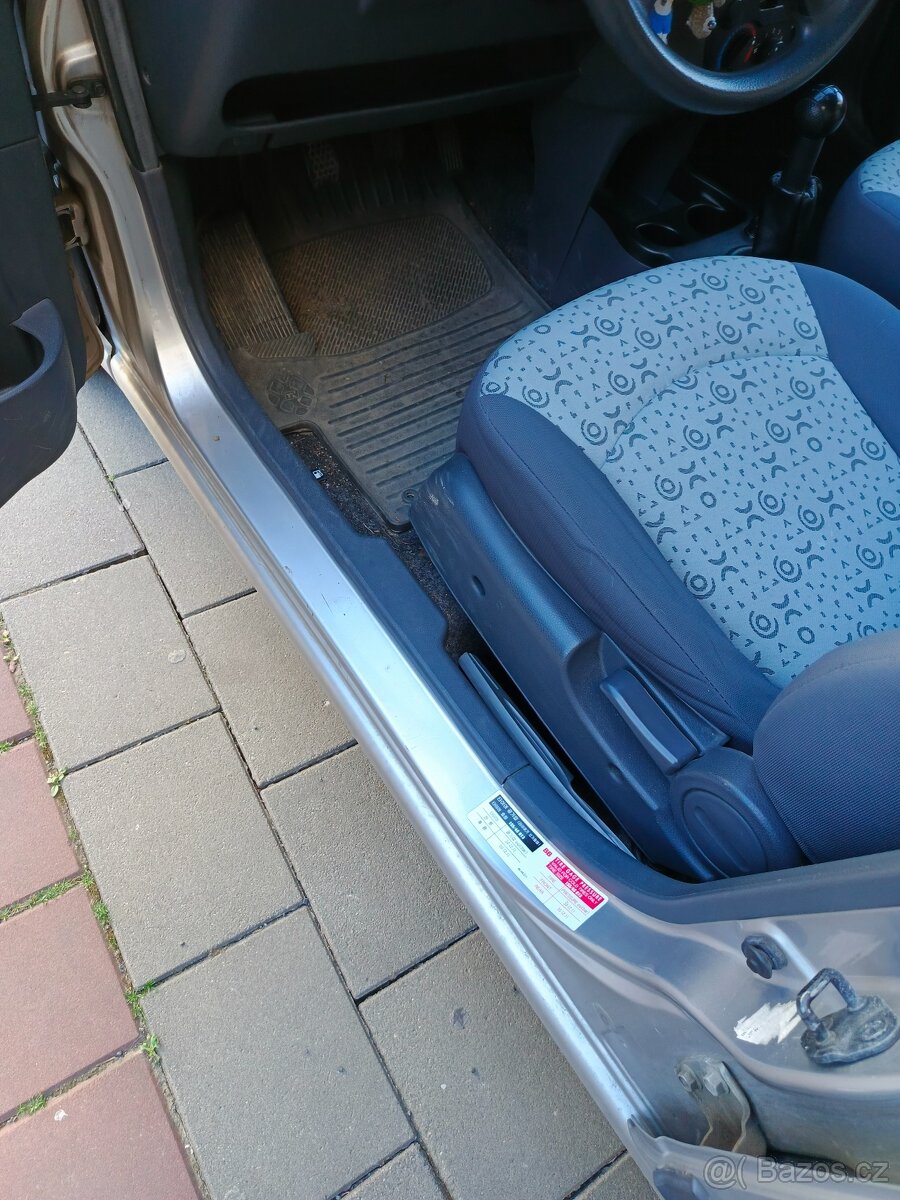 Chevrolet spark - 8
