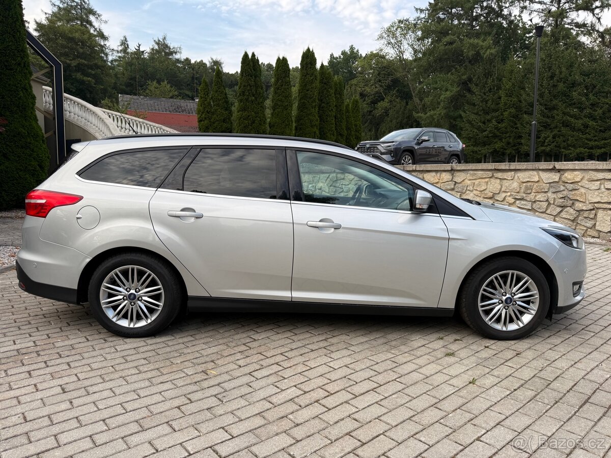 FORD FOCUS 1.5i 110kW TOURNIER COOL&CONNECT /NAVI/ - 8