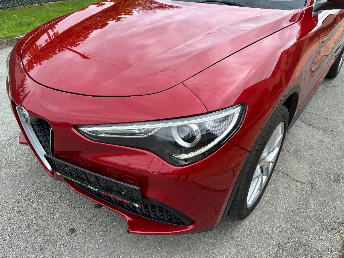 Alfa Romeo Stelvio 2.0T SUPER Q4 206kW - 8