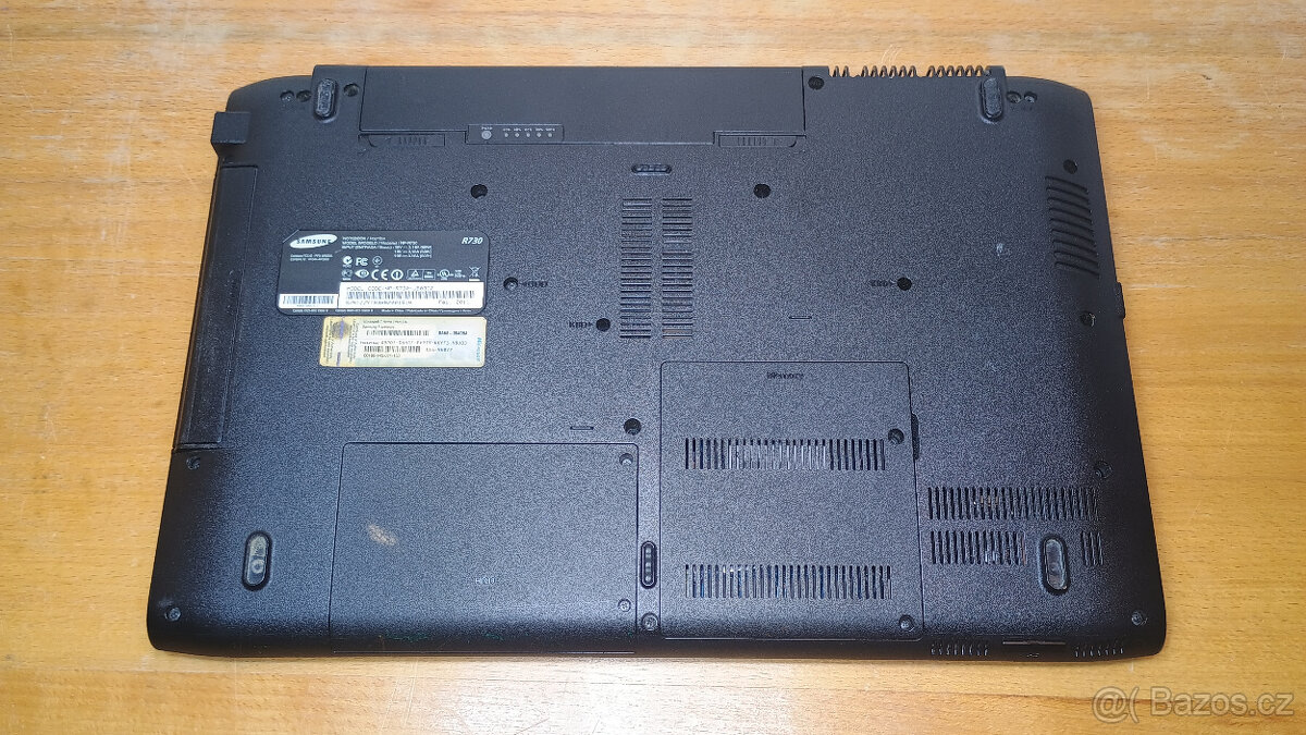 NTB#249 Samsung R730, Pentium, 17.3", SSD, Win10 - 8