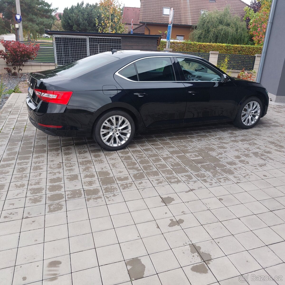 Škoda Superb 3-2.0Tdi-110kw-125.000km - 8