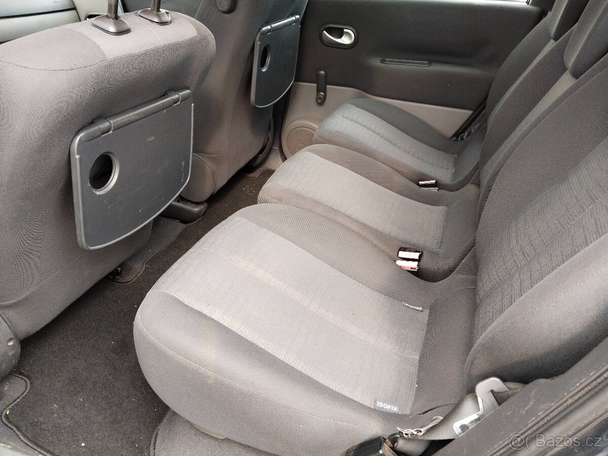 Renault Scenik 1.5 dci, rok 2008 - 8