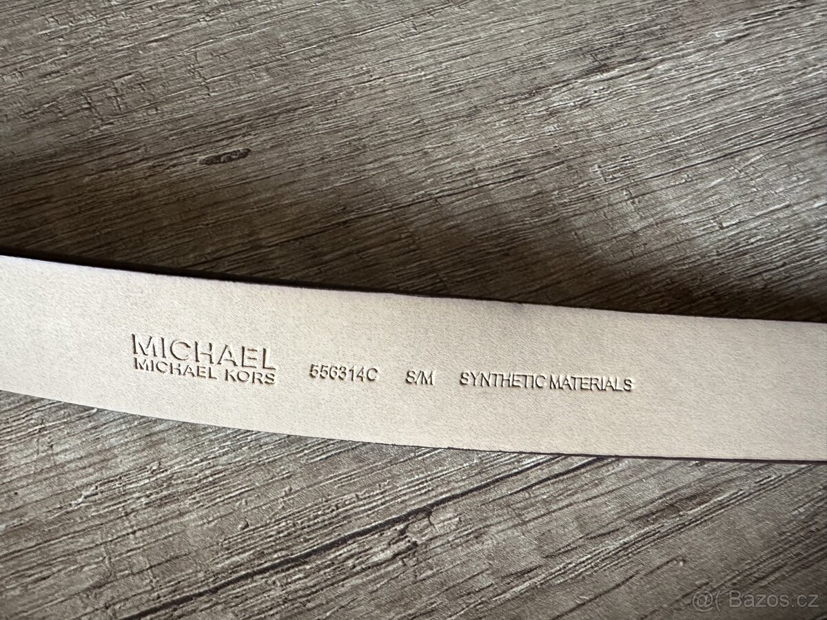 Nová ledvinka Michael Kors - 8