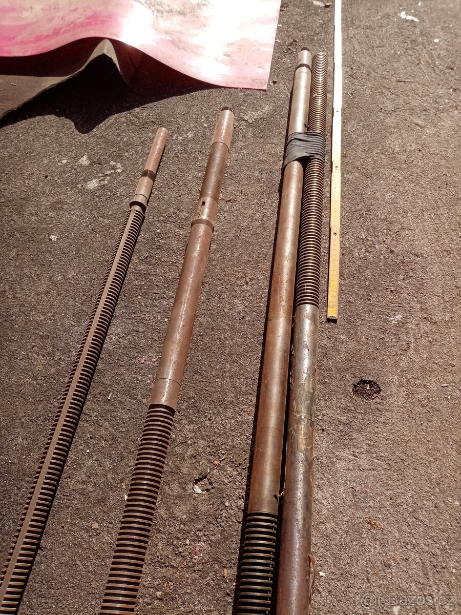 Trapézové šrouby - 8