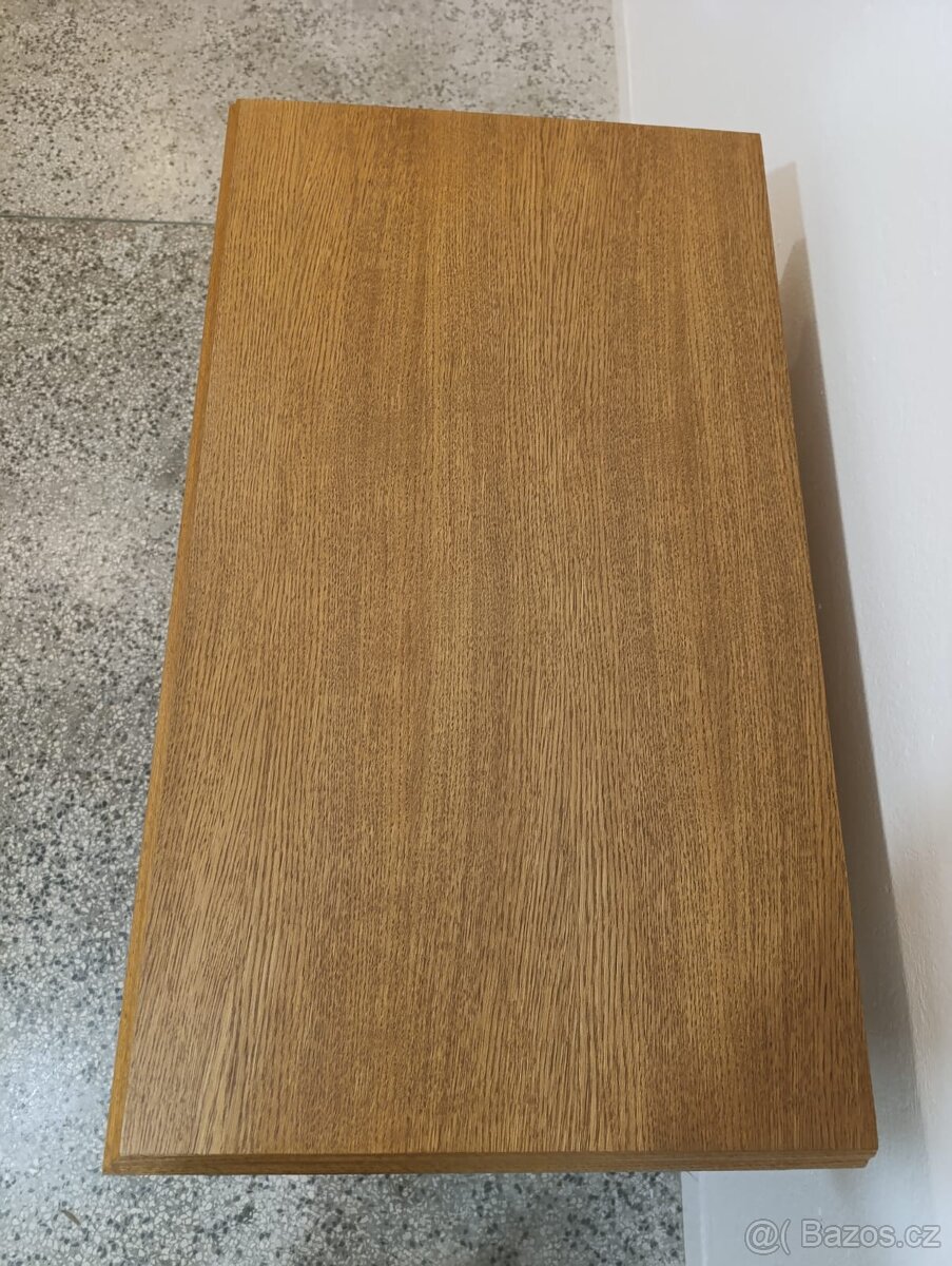 Rustikální komoda z masívu, Nábytek s 6 - 8