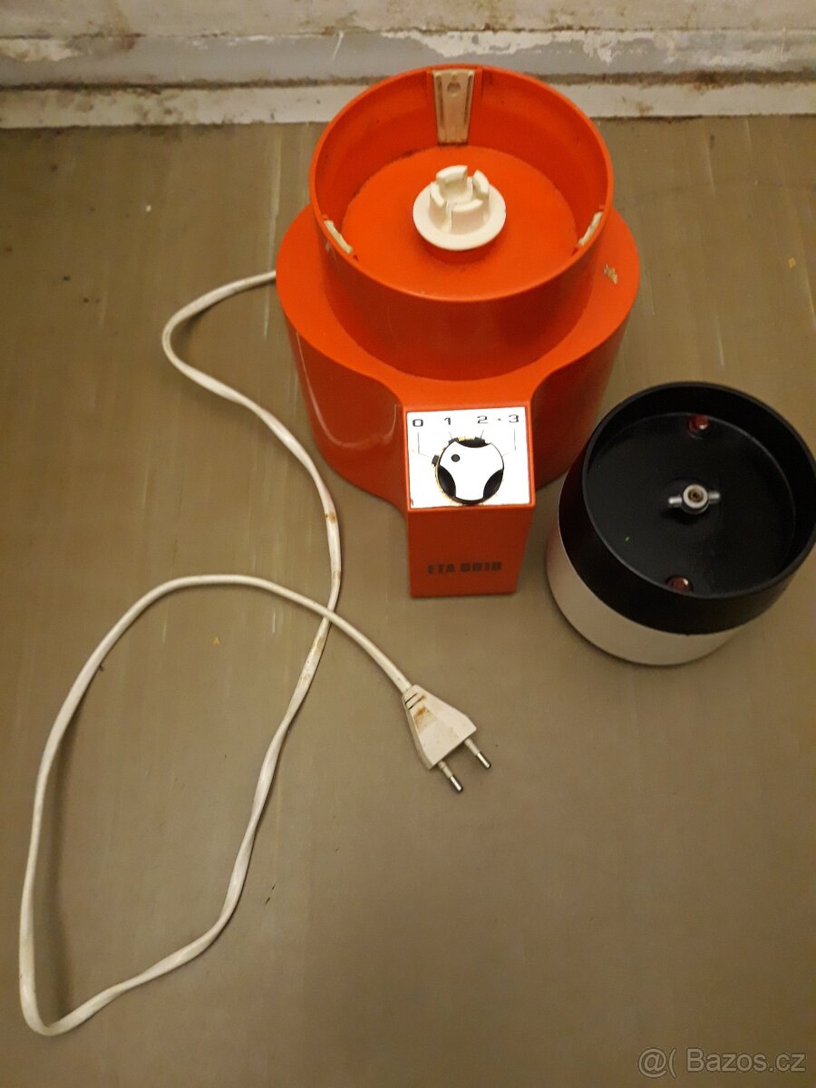 ELEKTRICKÝ MIXÉR ZN. ETA 0010 ( MOTOR ) - 8