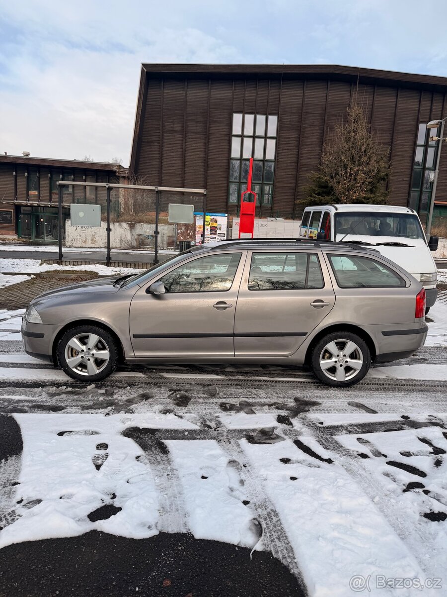 Škoda Octavia II - 8