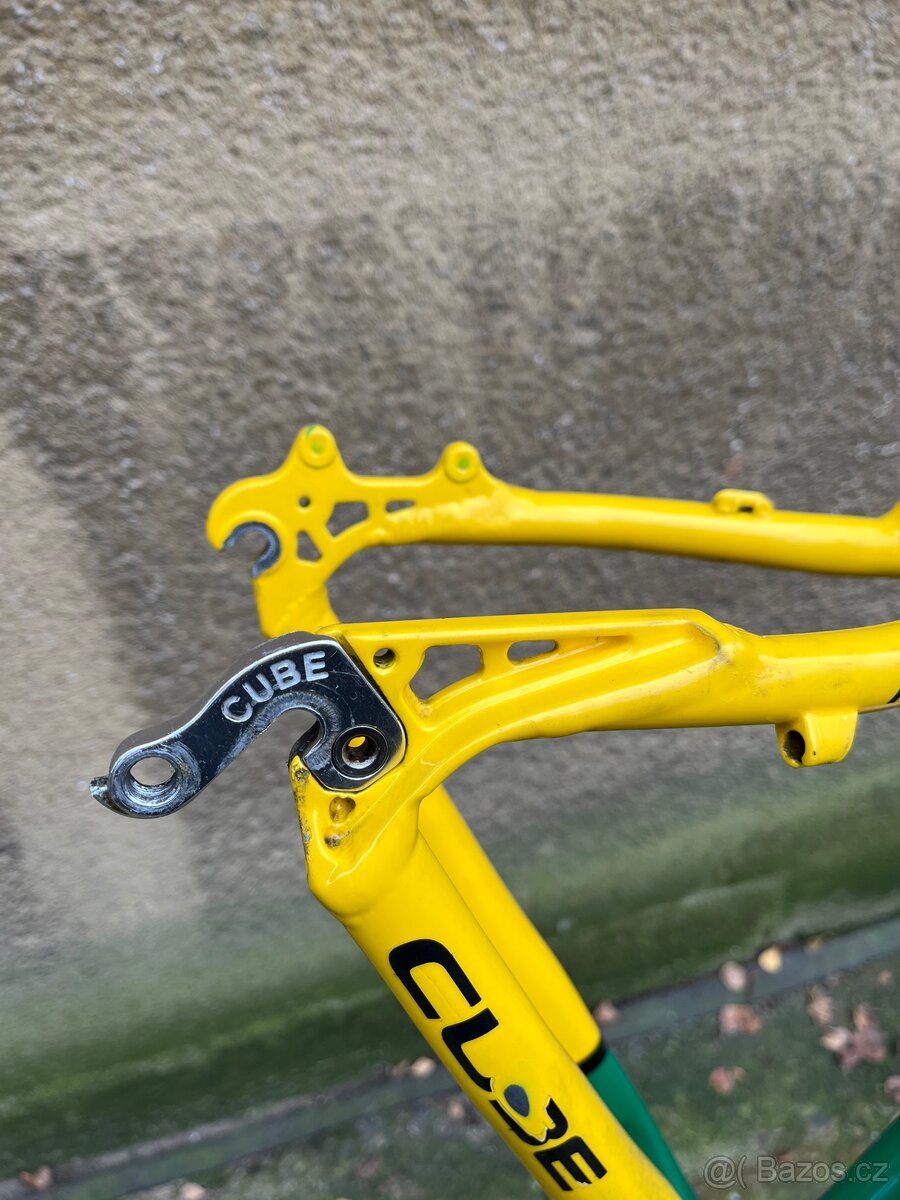 Rám Cube Team KC Kooperativa SG 26” - 8