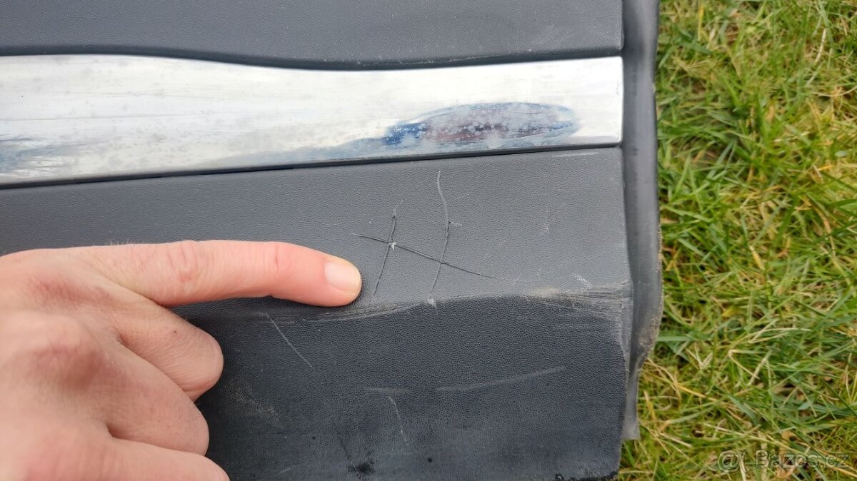 Mercedes GLA EQA H247 H243 A247 W247 2019- zadní pravé dveře - 8