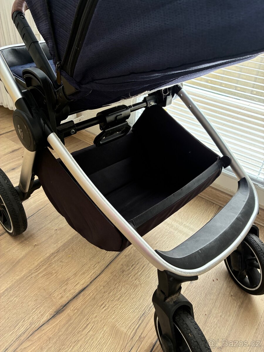 Sportovní oboustranný kočárek Zopa Move - 8