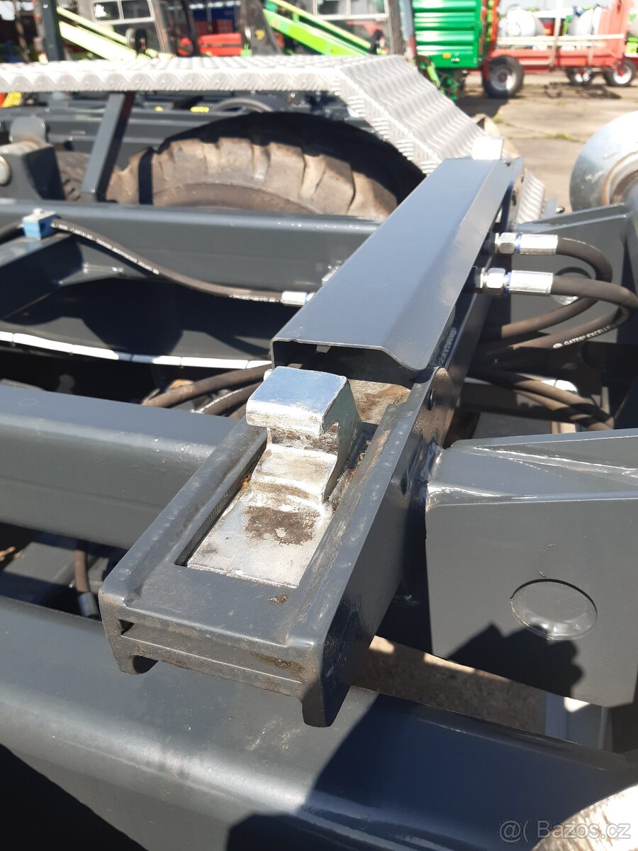 nosič kontejnerů PORTÝR 12 - použitý - 8