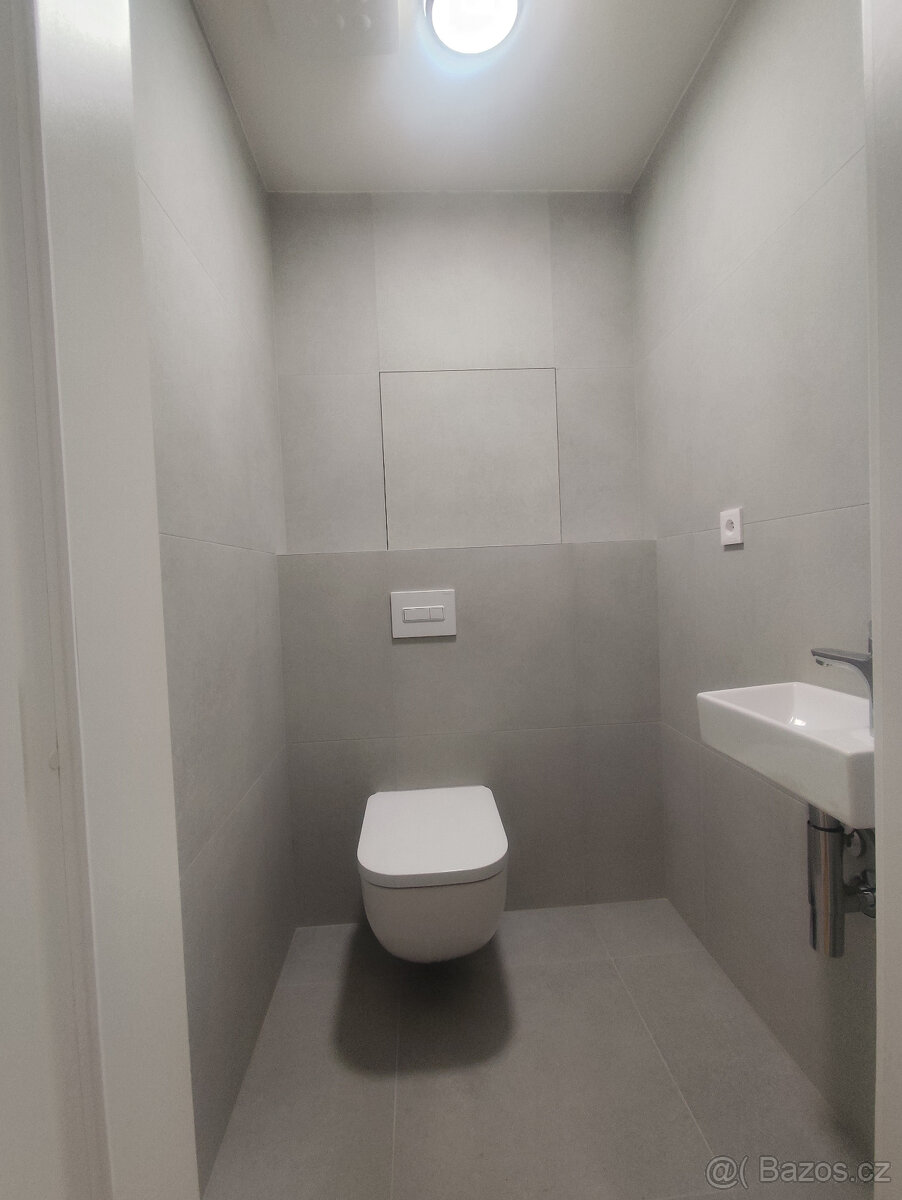 Pronájem bytu 2+kk 60 m² Císařského pluku, Opava - Předměstí - 8