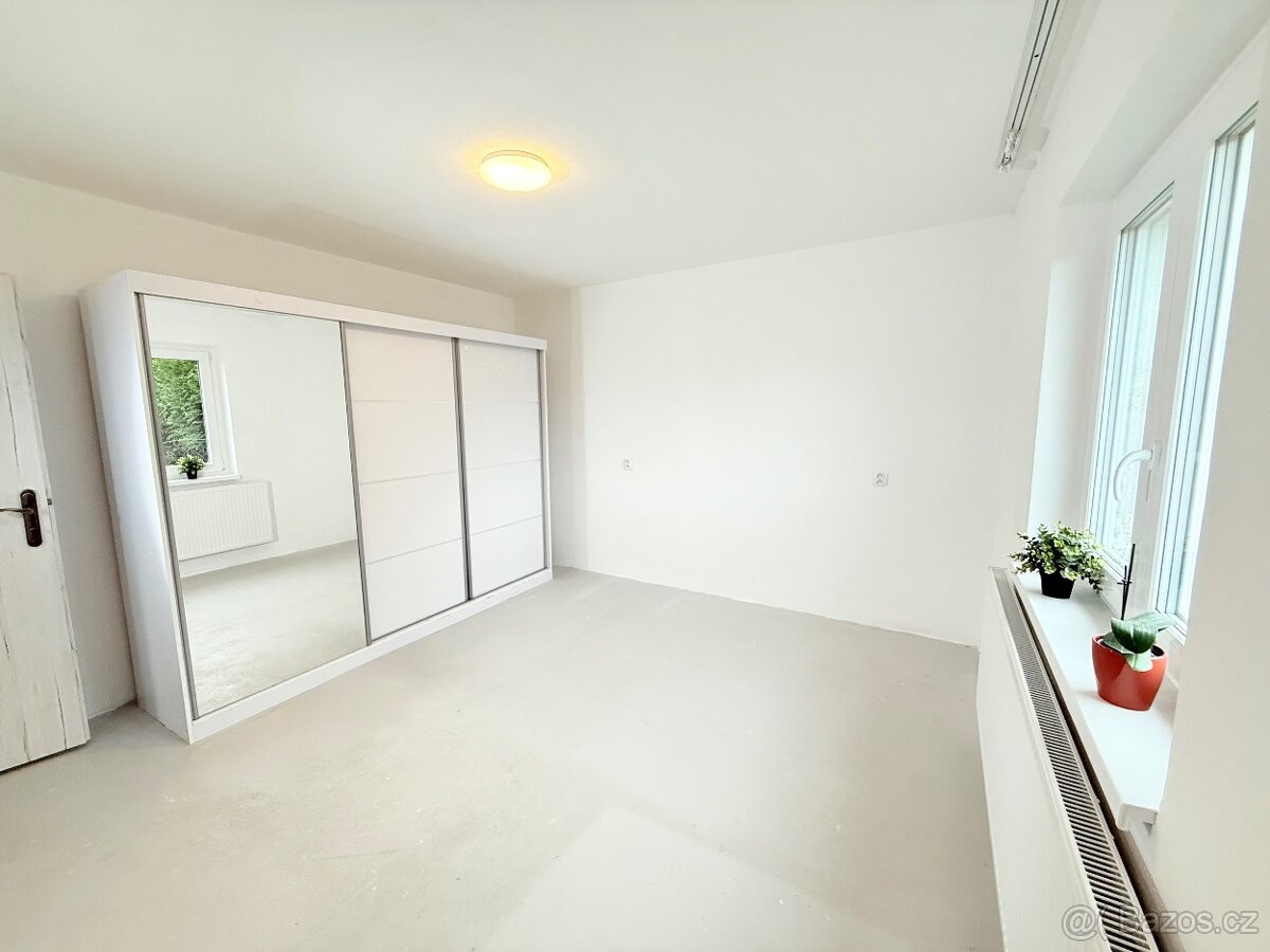 ZNOJMO - PRODEJ DOMU 3+1 - 8