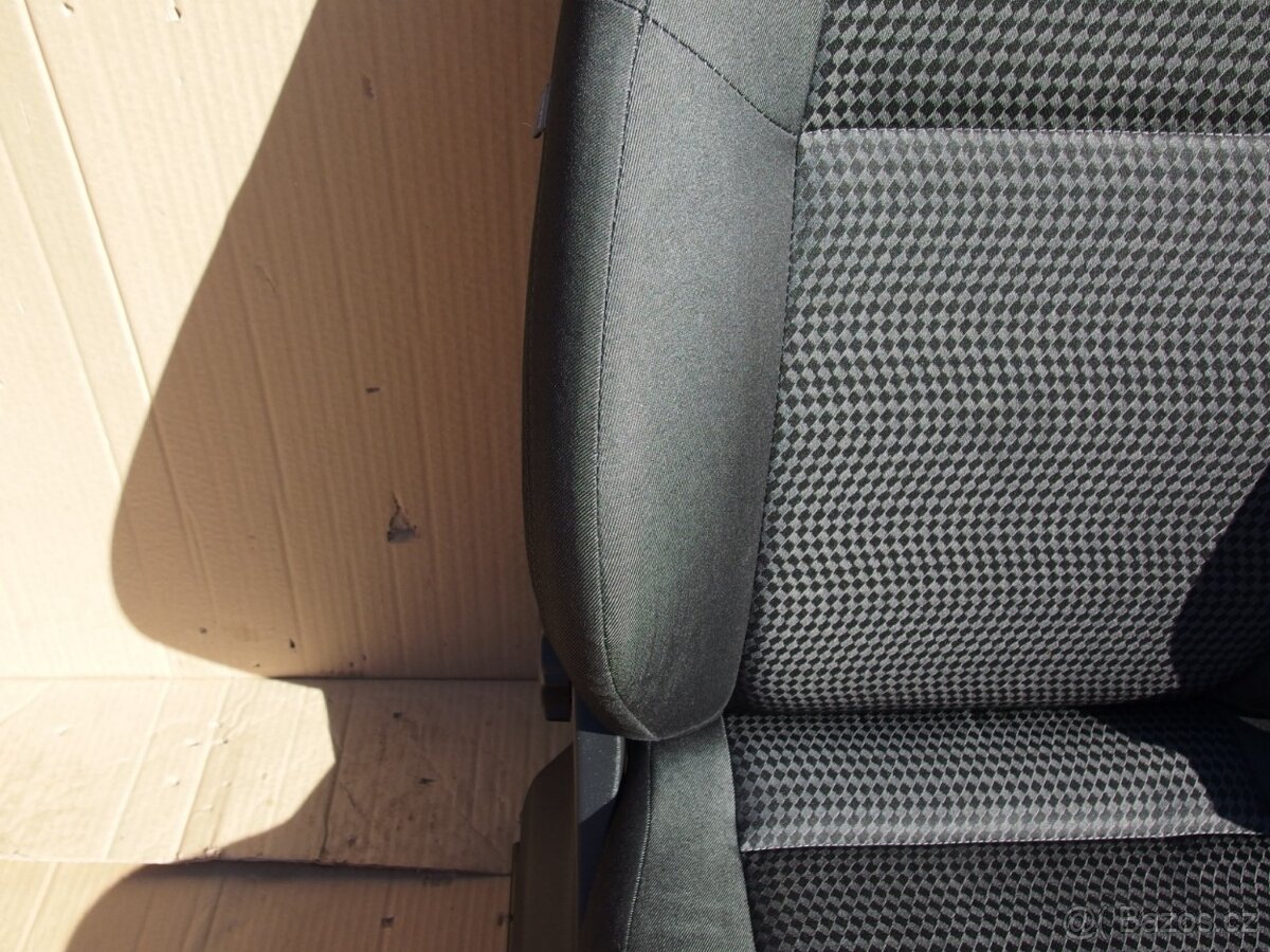 Sada sedaček Škoda Roomster s airbagy a výhřevy - 8