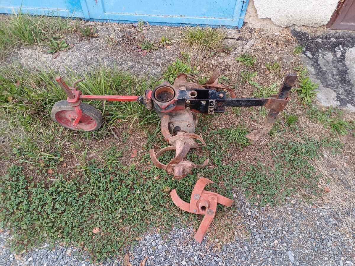 Rotavátor Vari AKY-357 - 8