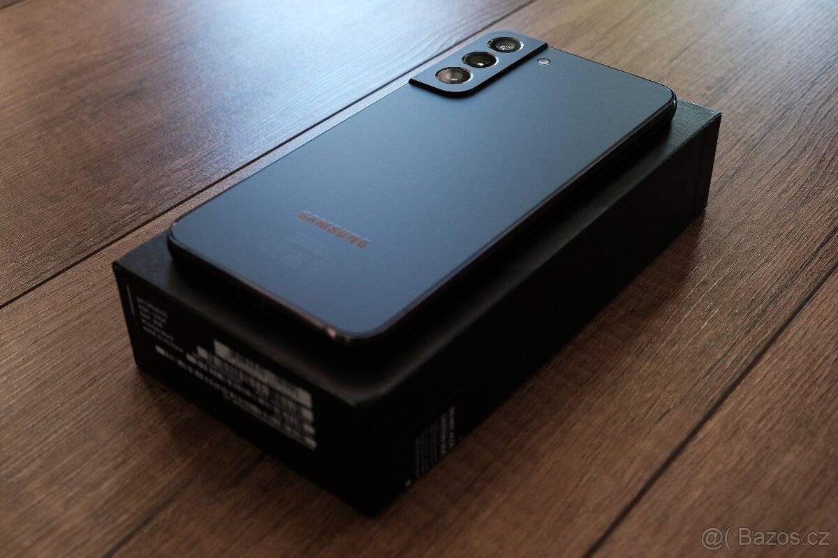 Samsung S22+ (8/128GB) - 8