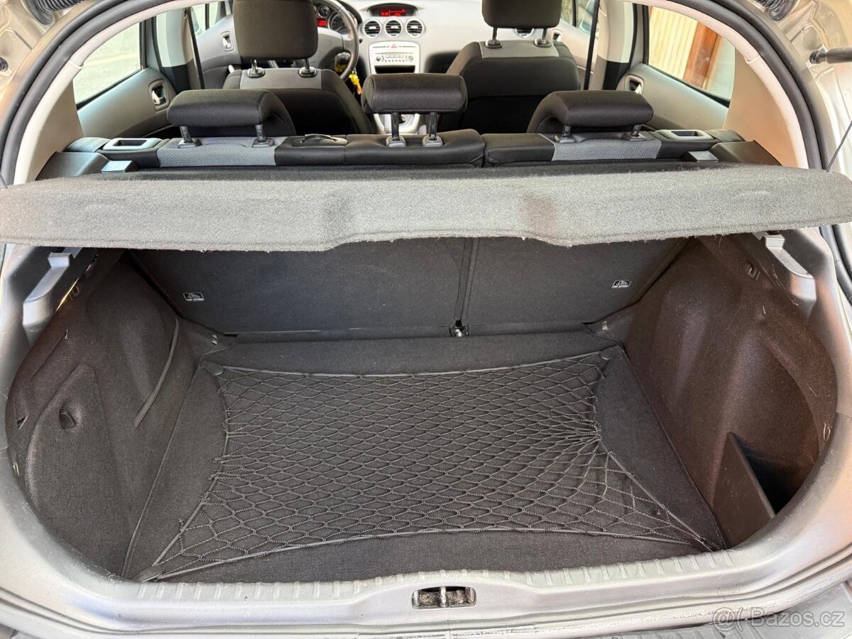 Peugeot 308 1,6i - 8