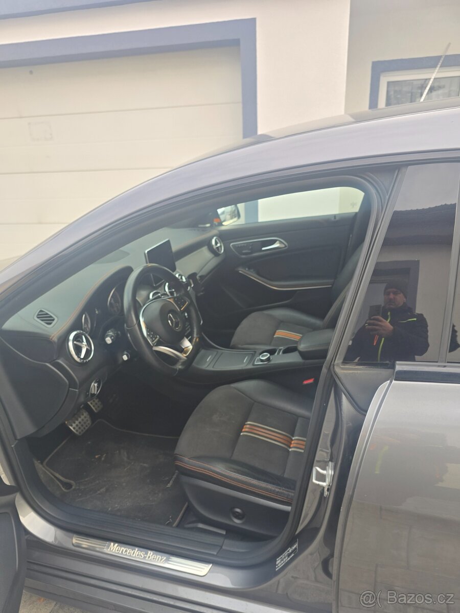 Mercedes CLA 250 2.0I 155KW 4MATIC - 8