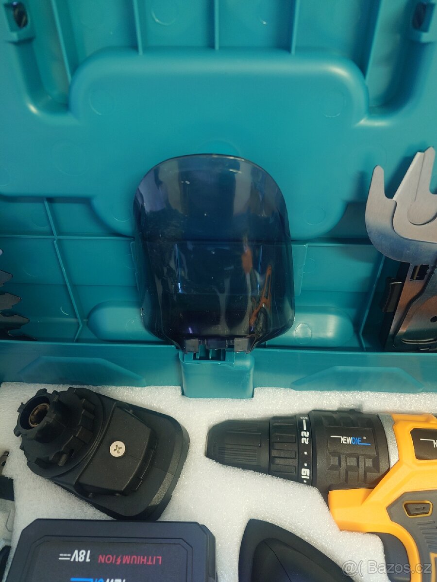 Akumulátorová sada nářadí univerzální - 8