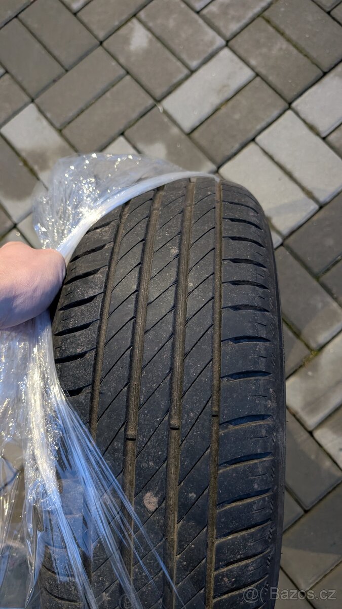 Pneumatiky 185/60 R14 - 8