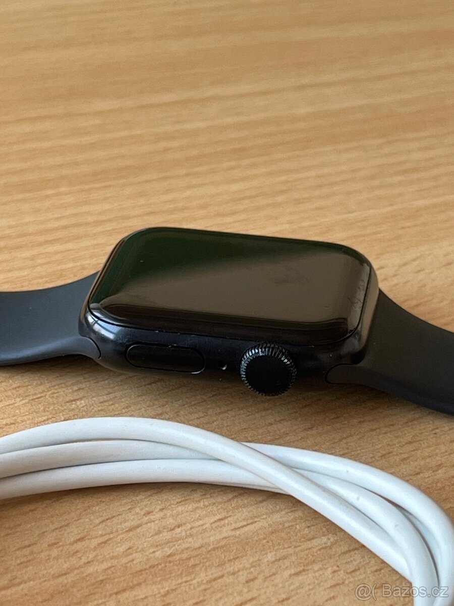Apple Watch SE 2 2024 - 95% - 8