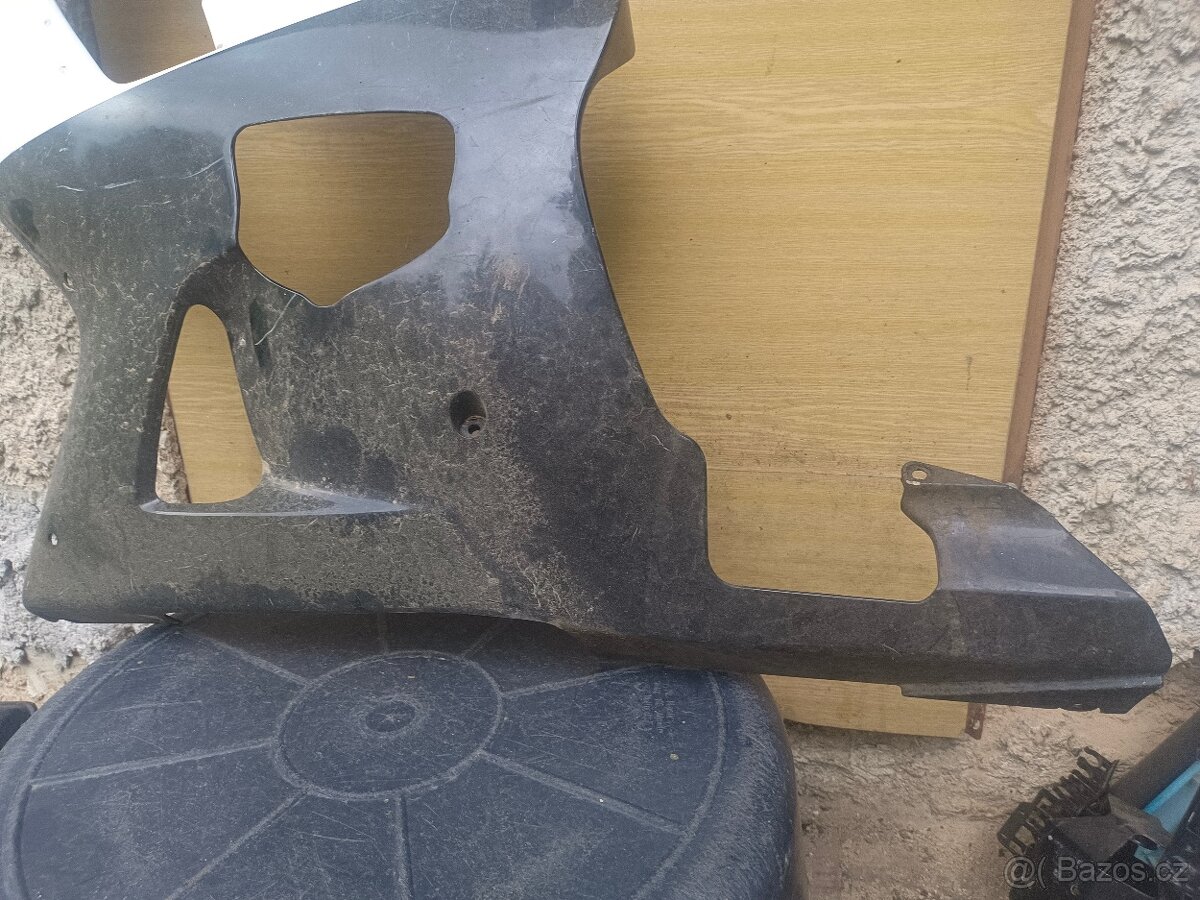 Suzuki GSX-R K1 náhradní díly #8 - 8