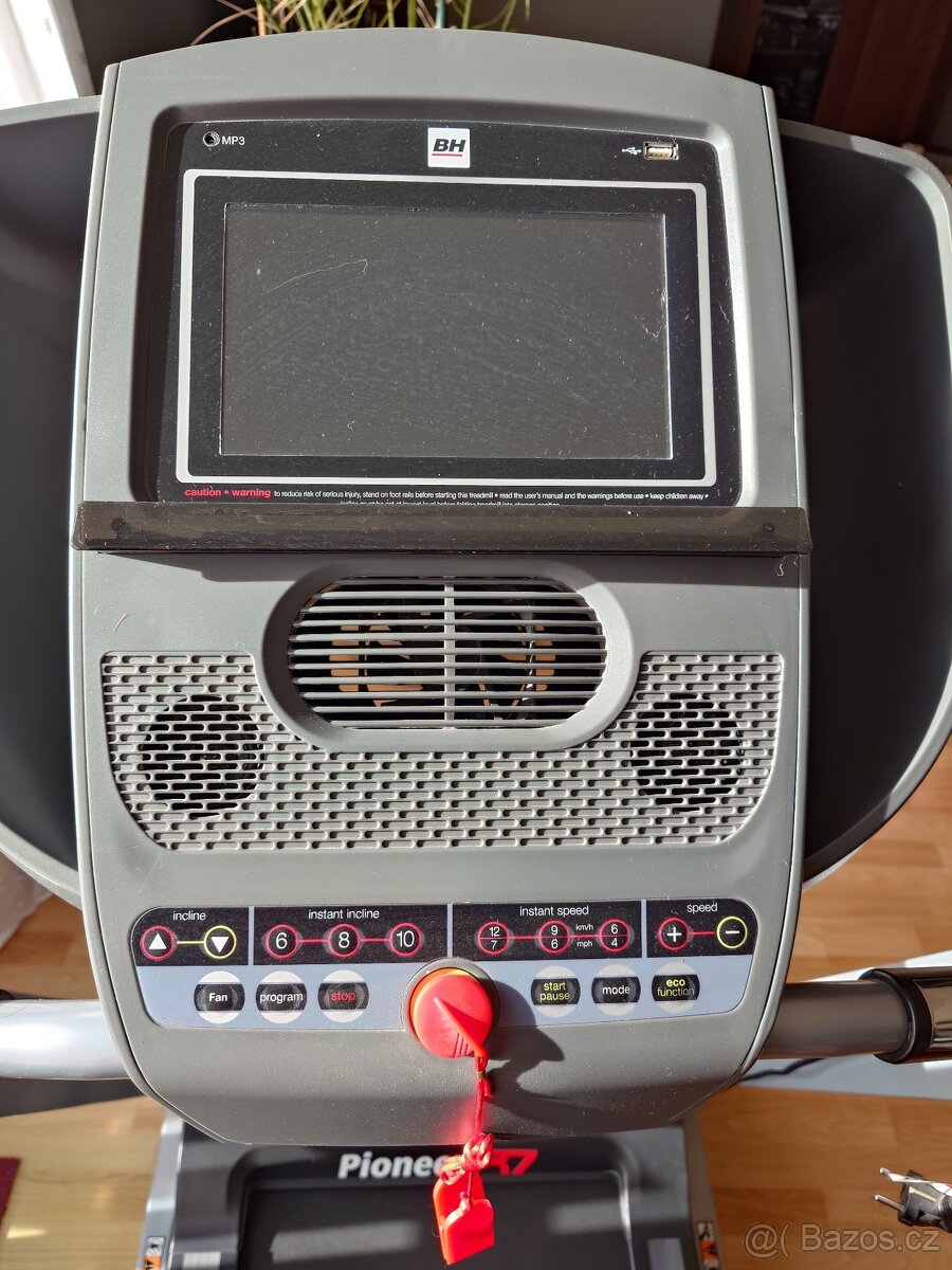 Prosáklo běžící pas - 8