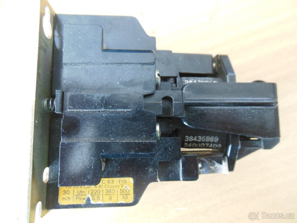 Motorová ochrana , stykače - 8