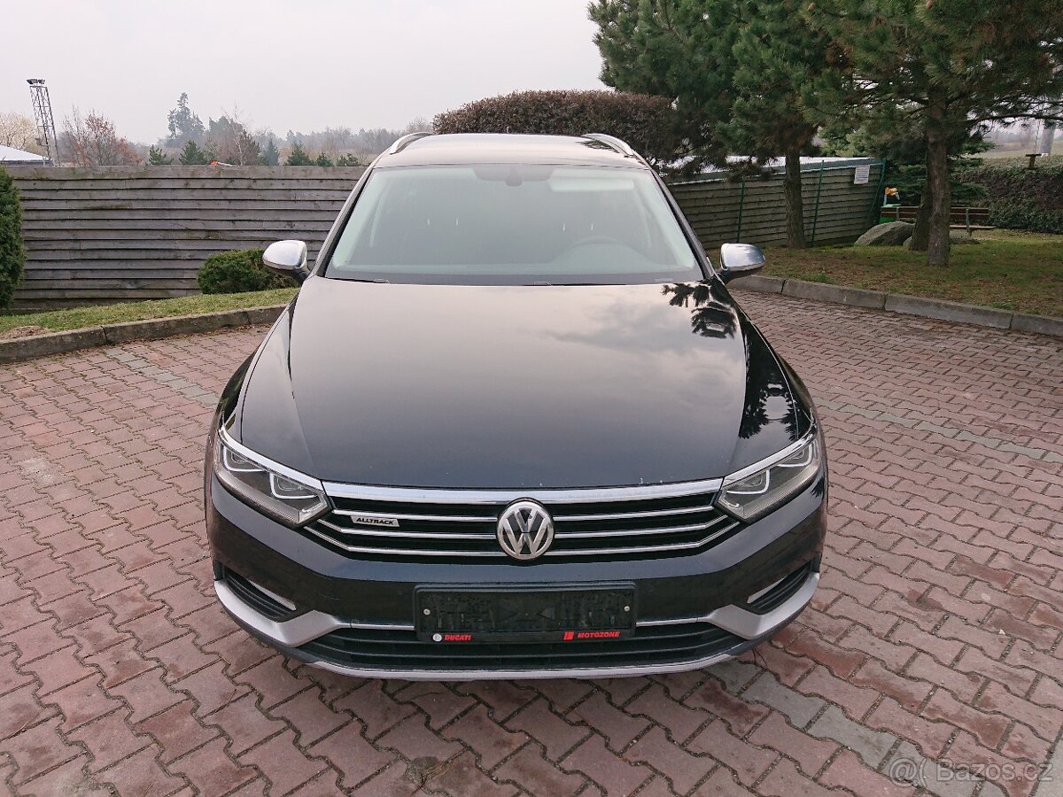 Volkswagen Passat Variant Alltrack 2.0 TDi 12/2016 - 8