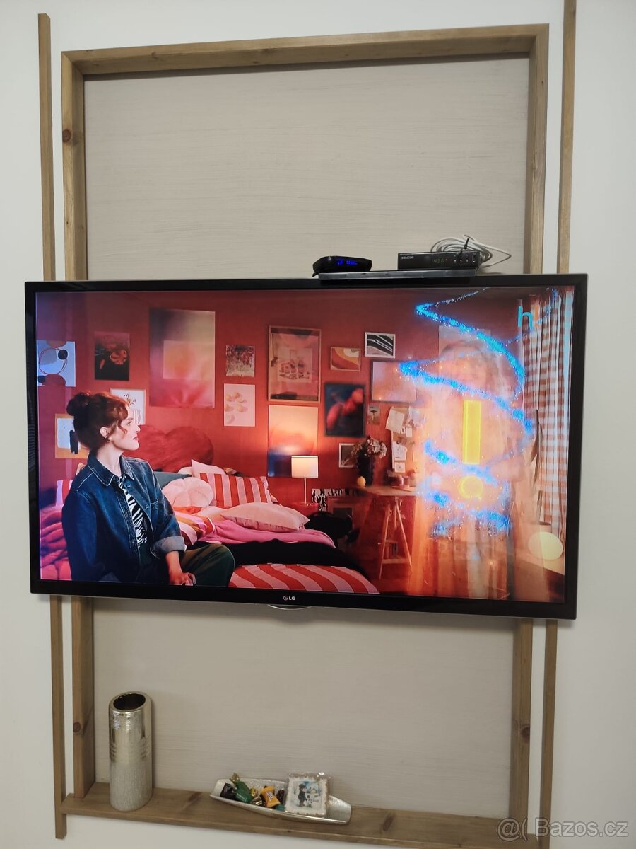 LG 3D televize 55' 140cm Smart - 8