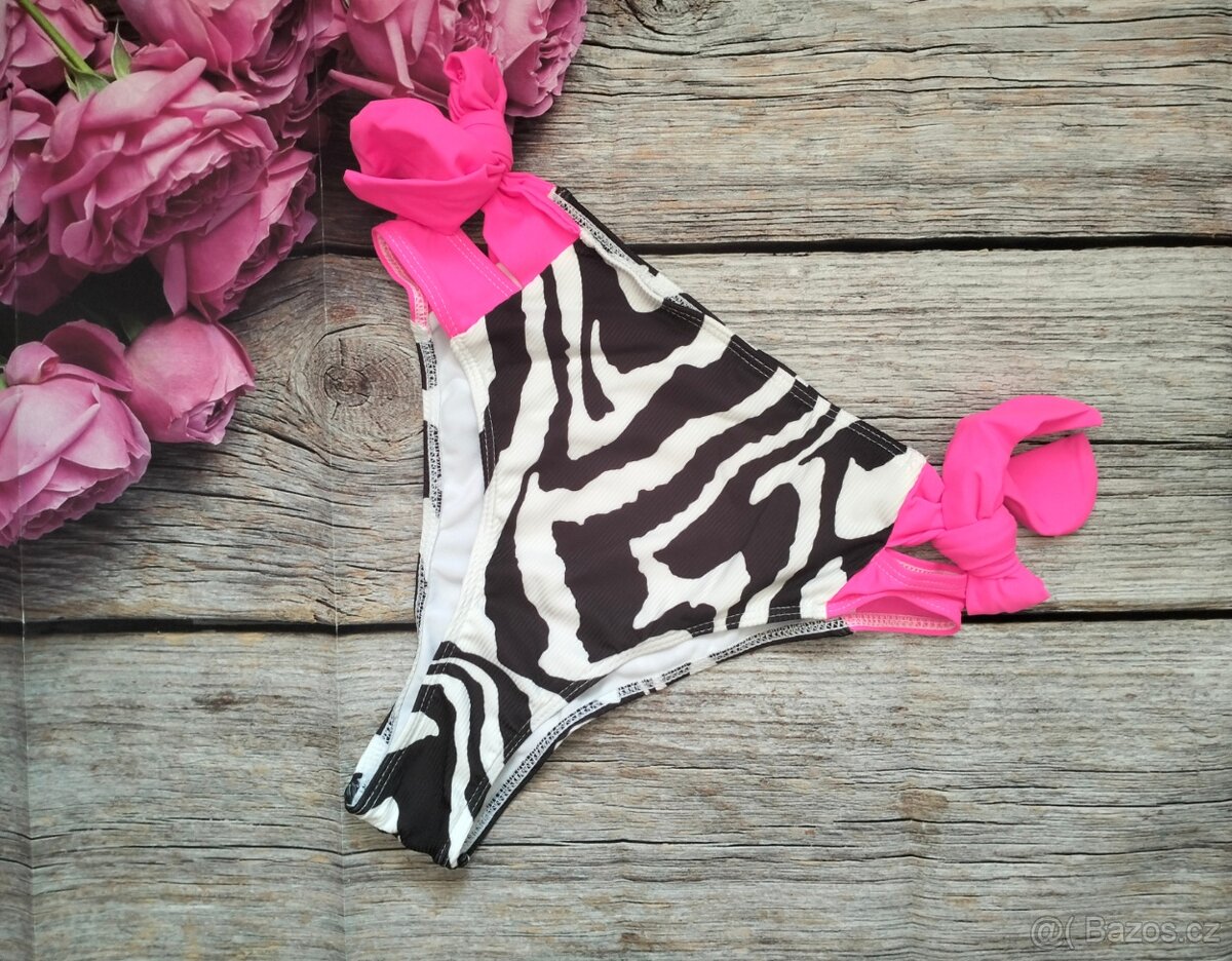 Dámské černobílé plavky s růžovým vázáním - 8