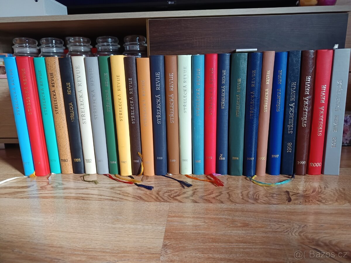 STŘELECKÁ REVUE 1977-2001 (25 knih) - 8