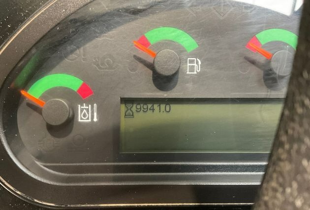 Kolový nakládač CAT 914M-EPA - 8