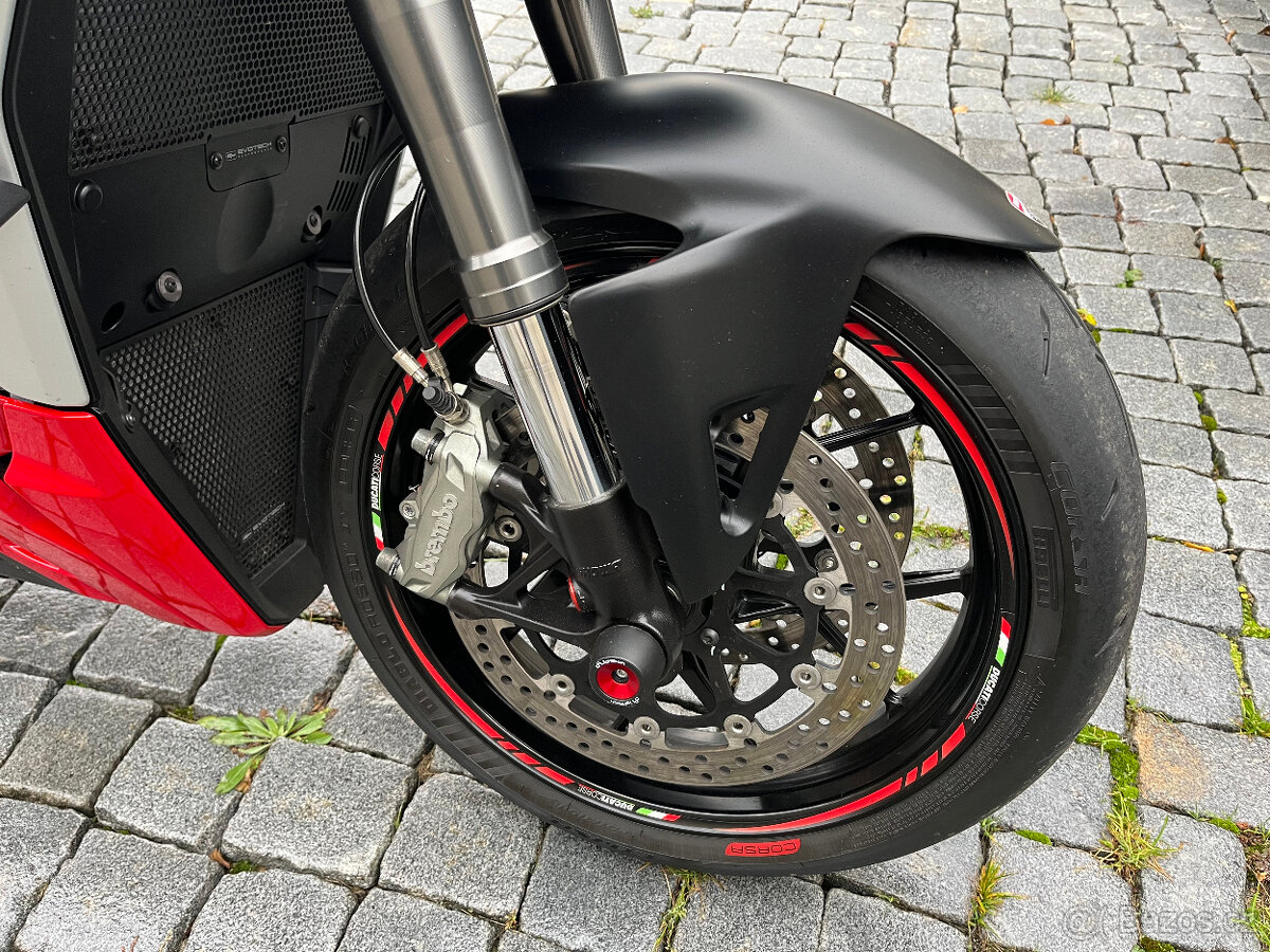 Ducati Streetfighter V2 - I NA SPLÁTKY - 8