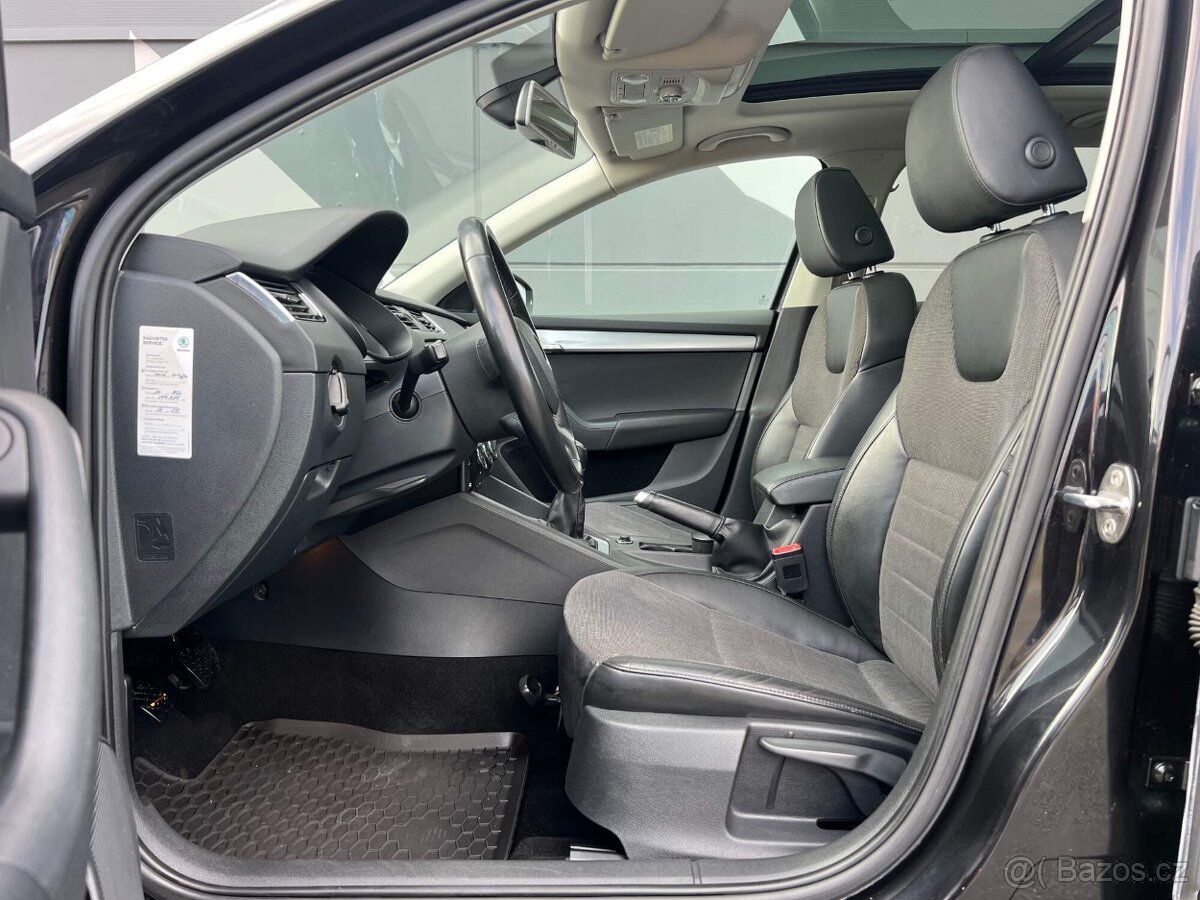 OCTAVIA 3 Kombi,1.4TSI-103kw,ELEGANC,Bi-Xen,NAVI,PANO,140tkm - 8