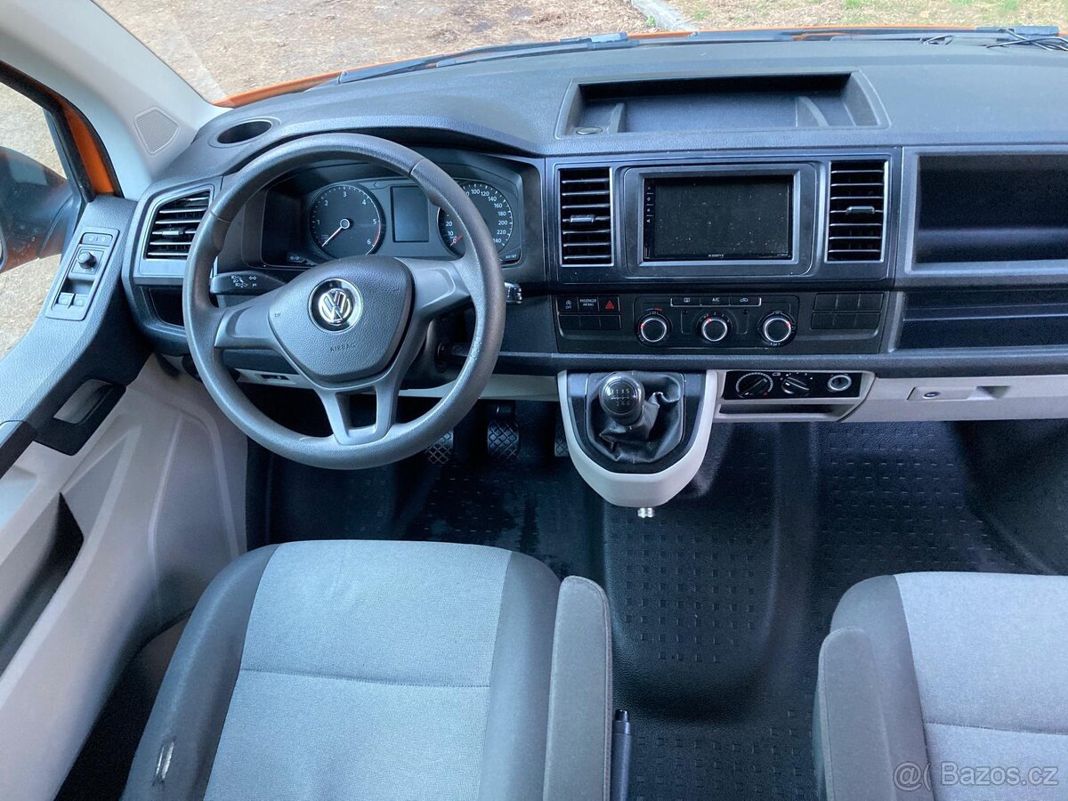 Volkswagen transporter T6 - 8