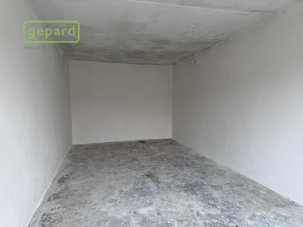 Garáž, Bratislavská ev. č. 110, Teplice - Řetenice - 8