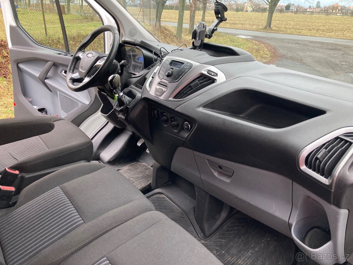 FORD TRANSIT CUSTOM - 8