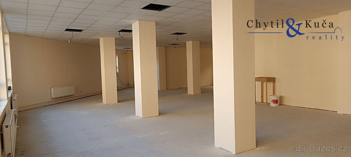 Pronájem obchodních prostor 200 m2 a 60 m2, Čechova, Přerov - 8