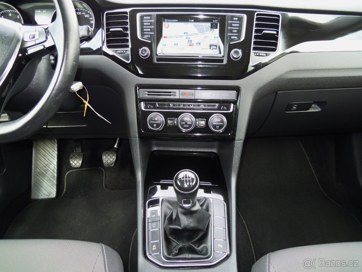 Volkswagen Golf Sportsvan 1.4TSi HIGHLINE - SERVIS - 8