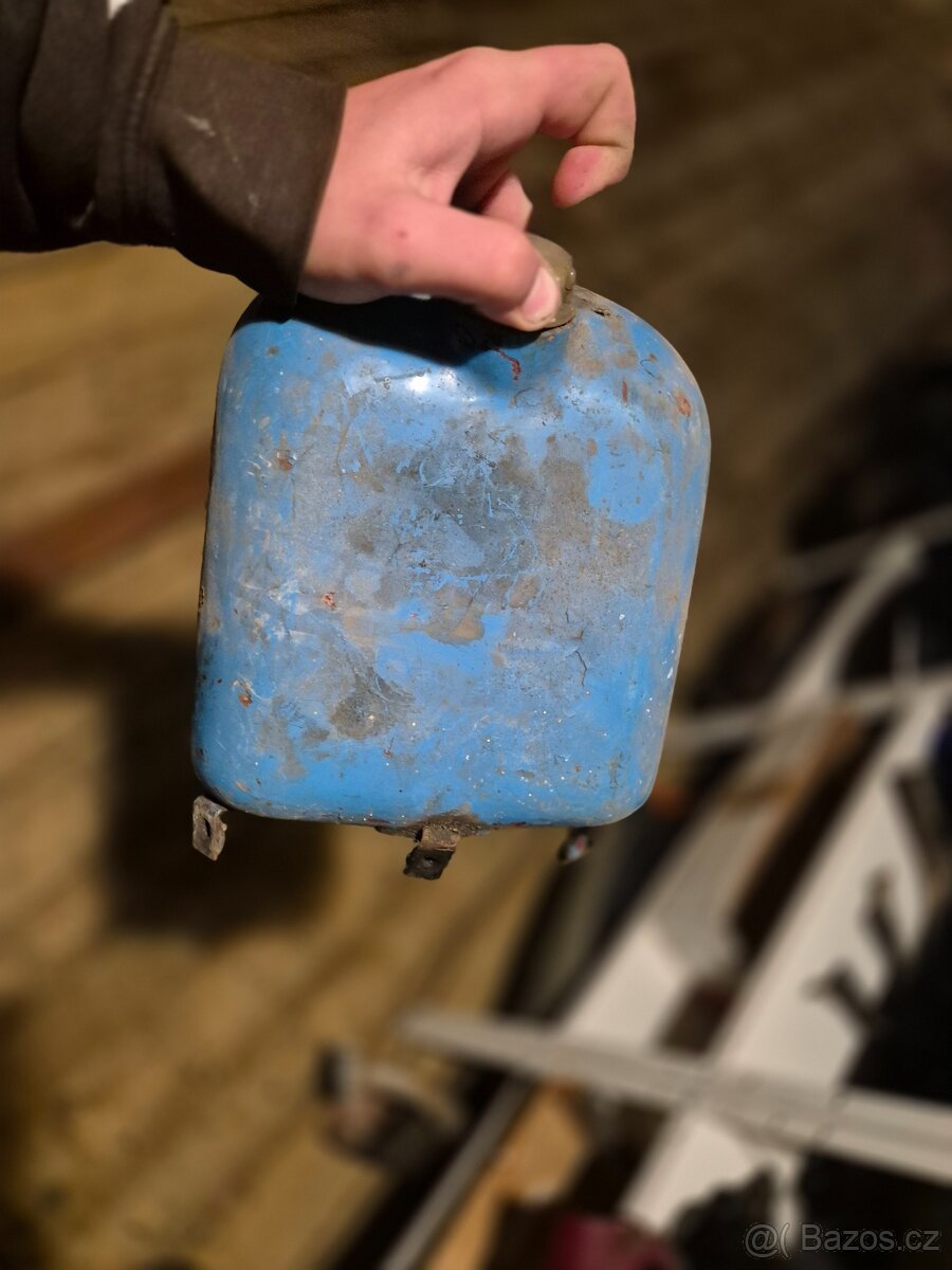 Prodám díly Jawa čz - 8