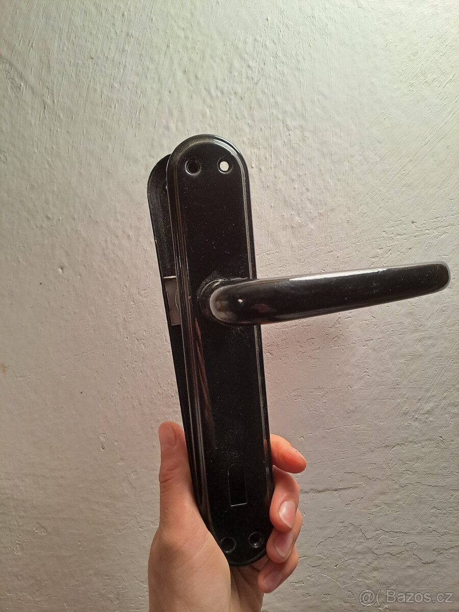 Štítové kování zlatá,bílé, hnědé, antik - 8