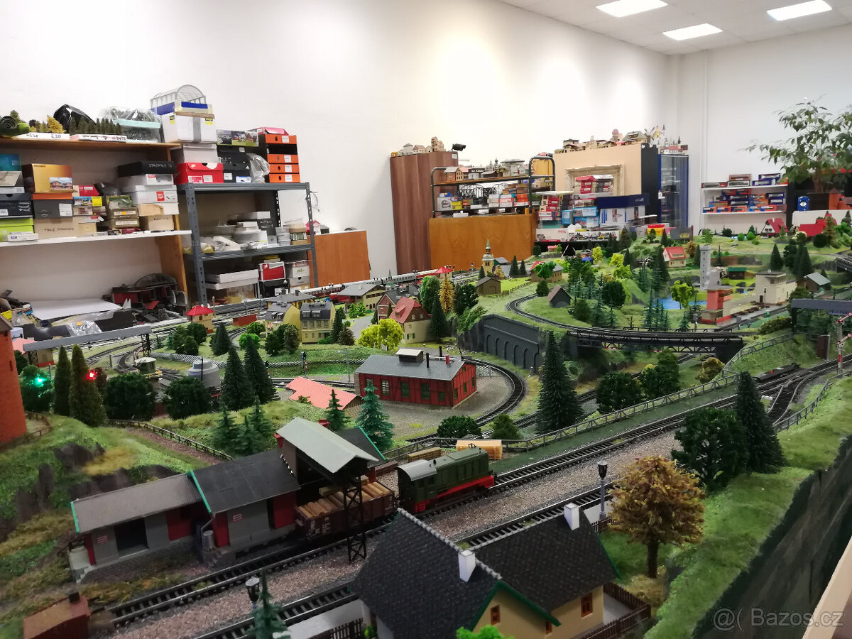 Kolejiště TT 320 x 185 - 8