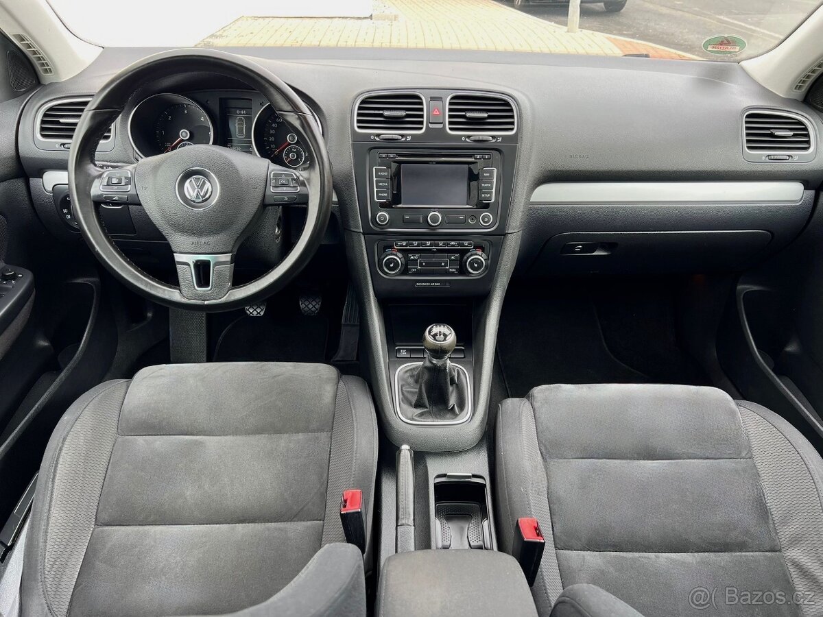 VW Golf 6 1.6 TDi 77kw HIGHLINE - 8