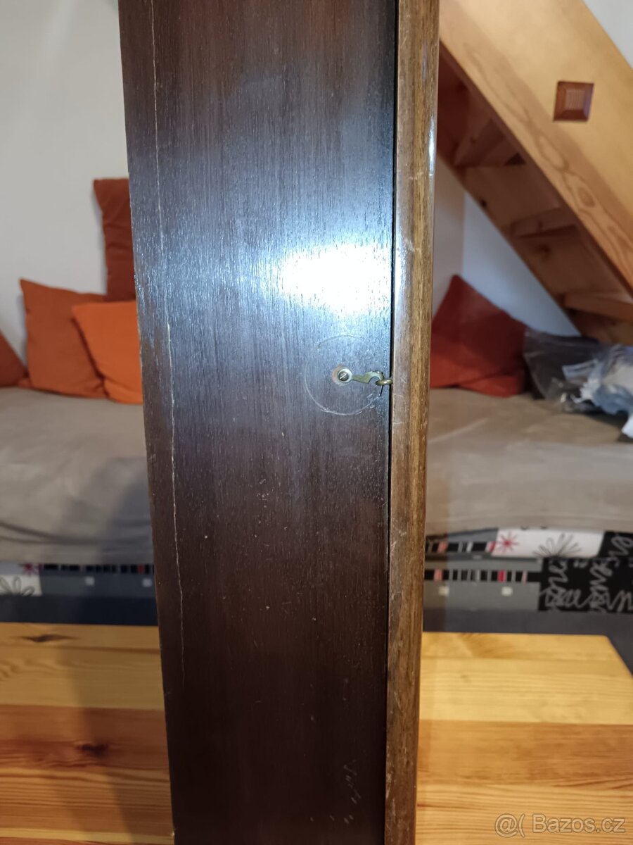 Prodám starožitné nástěnné hodiny Junghans – plně funkční - 8